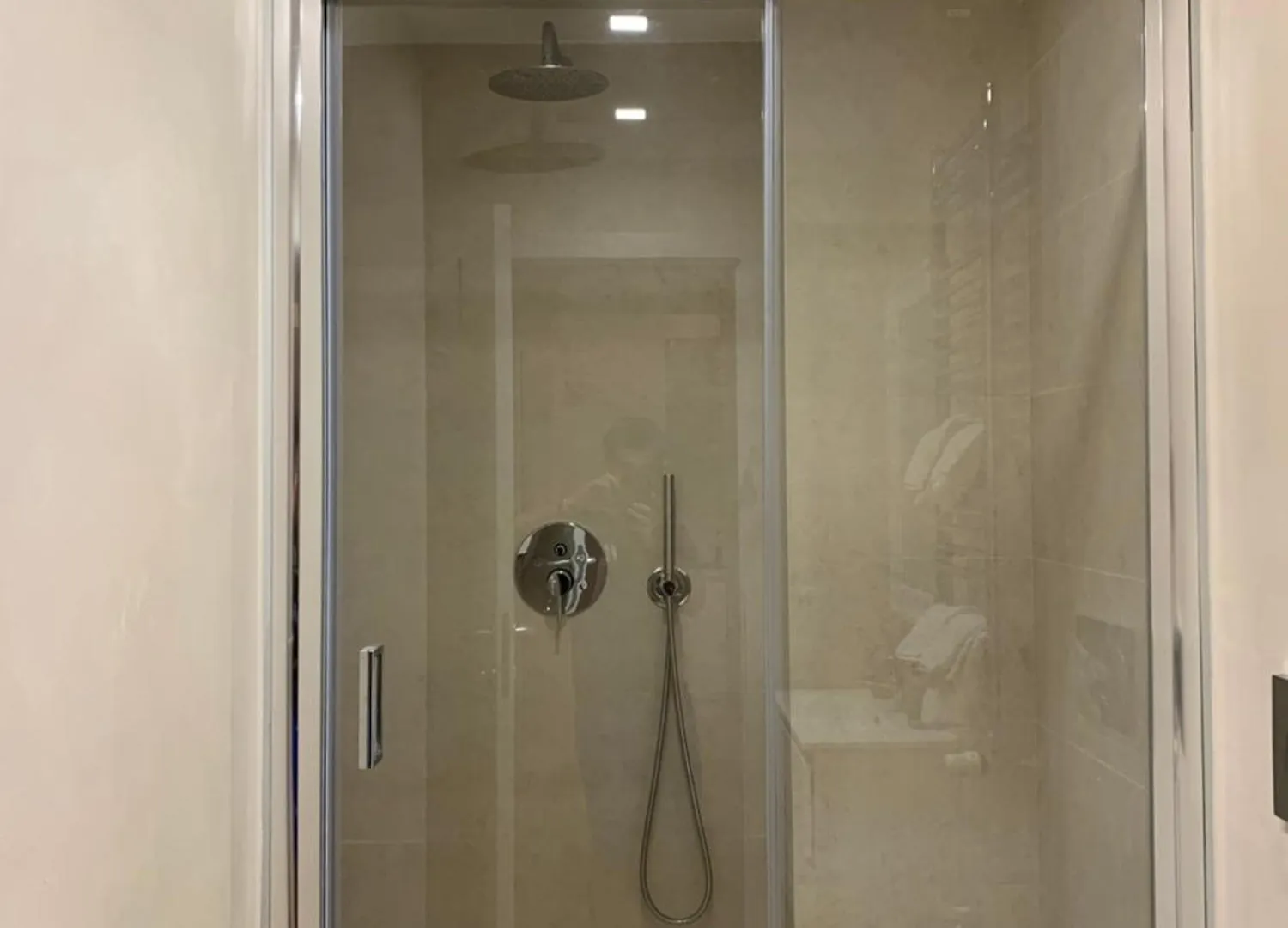 Porta Venezia New Luxury Apt - Wifi Full Equiped Milan Apartment