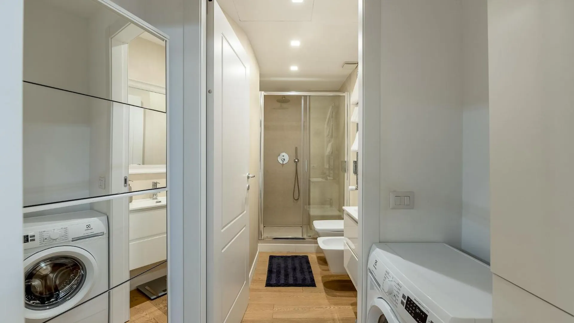 Apartment Porta Venezia New Luxury Apt - Wifi Full Equiped Milan Italy